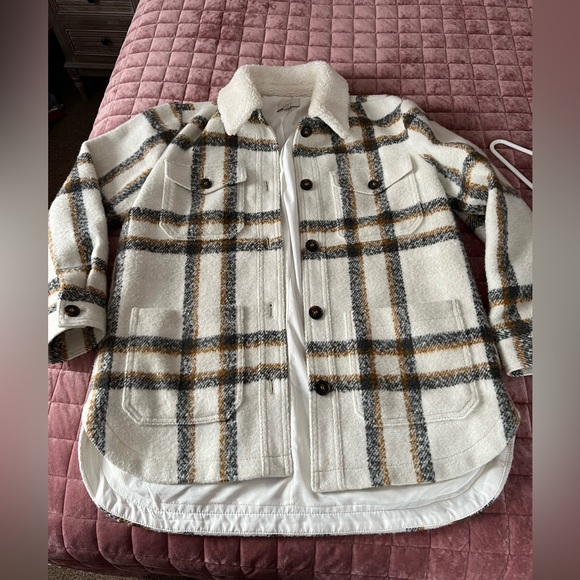 Loft shacket, size medium - Picture 6 of 8